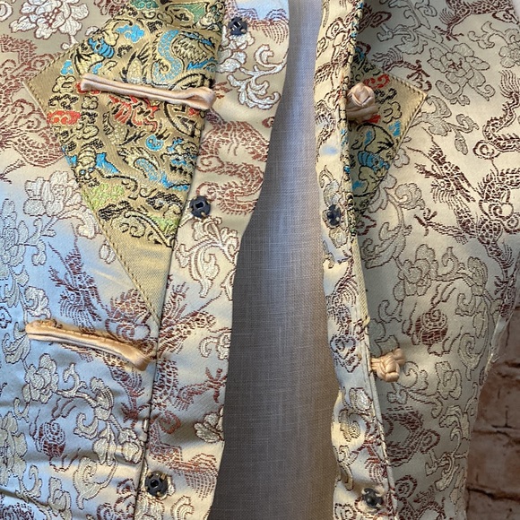 Vintage (60’s-70’s) Asian inspired vest - Picture 10 of 14